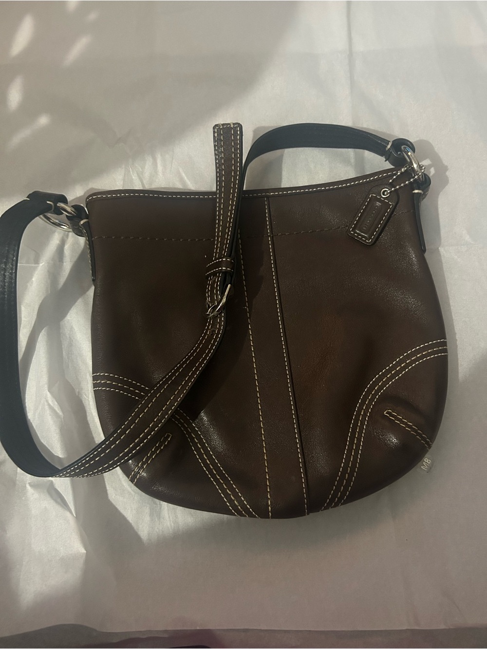 Coach Classic Brown Leather shoulder Bag with Contrast Stitching